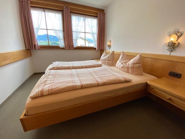 Fewos Haus Rebstock Altstadten 외부 사진